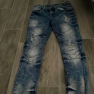 Skinny Supreme Flex Ripped Jeans 28 x30 Rue21
